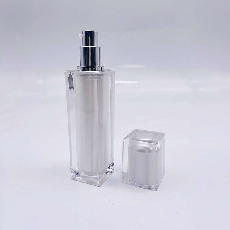 Acrylic right-angle square cry